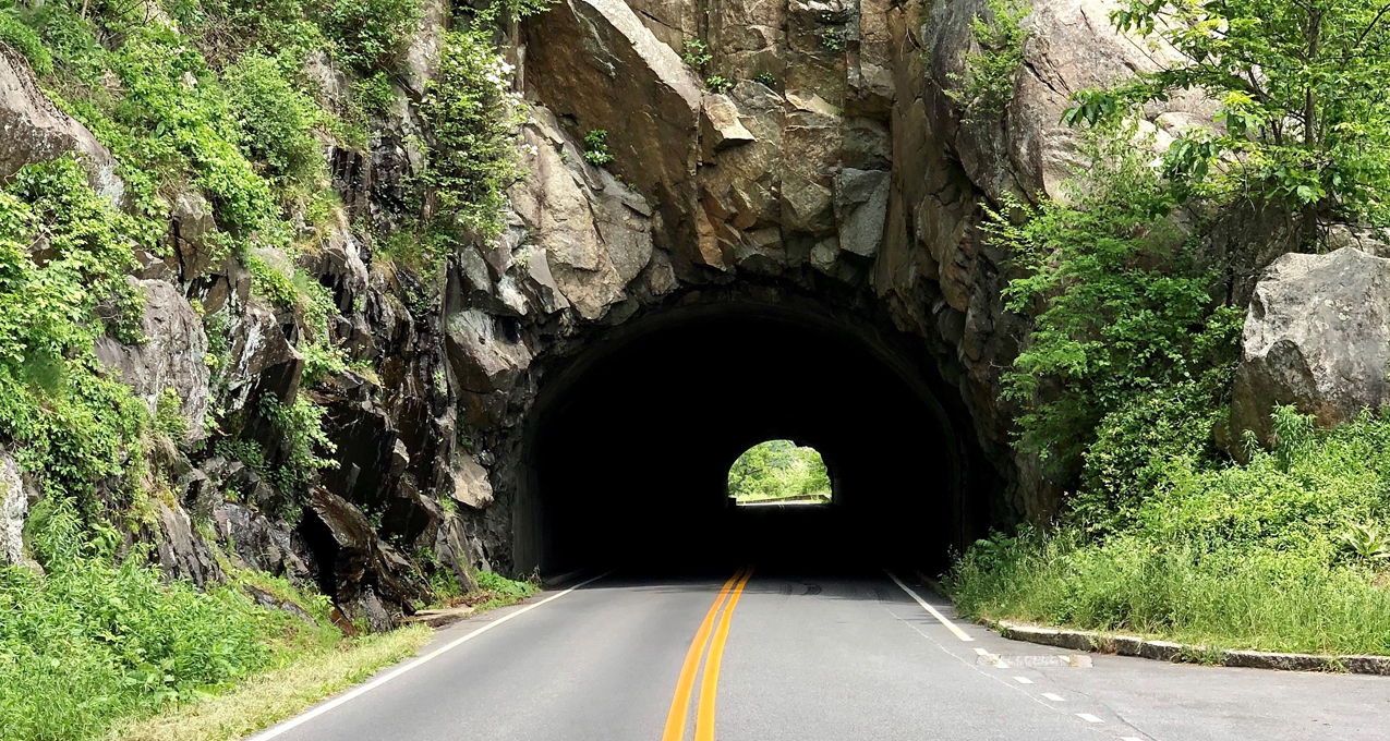Shenandoah National Park, Marys Rock Tunnel
